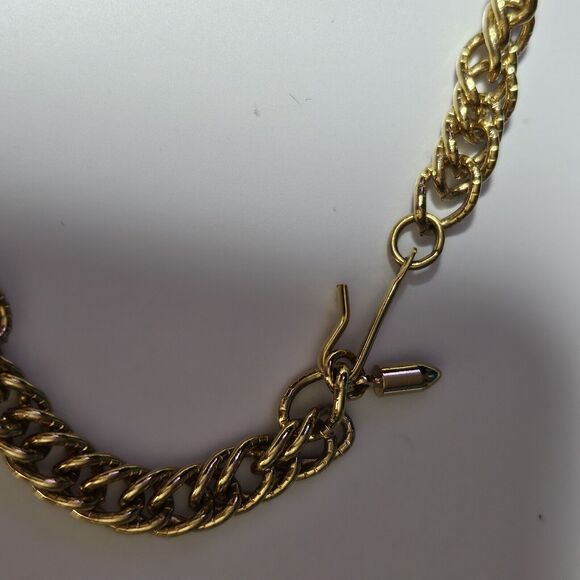 Vintage Avon Gilded Mesh Collar Gold Tone Statement Necklace 16” EUC - Picture 7 of 12